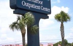 Hospital Wayfinding - Outpatient Center Sign